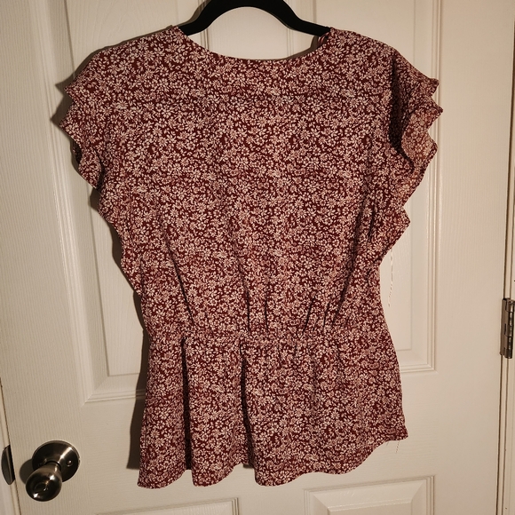 Monteau Red Flower Print Blouse, XL - Picture 2 of 5